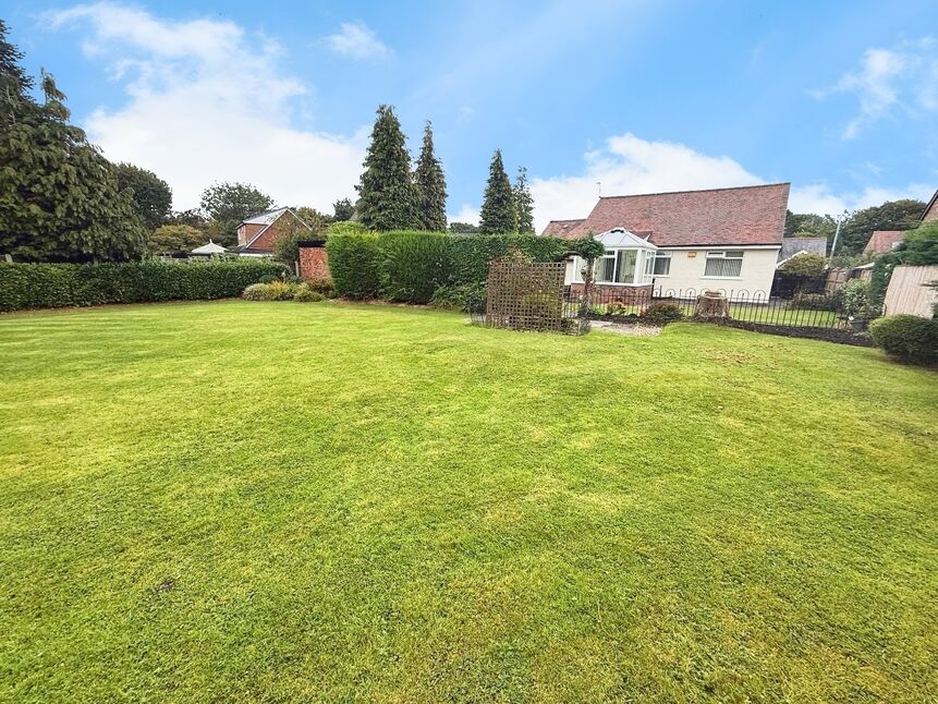 3 bedroom Detached Bungalow for sale