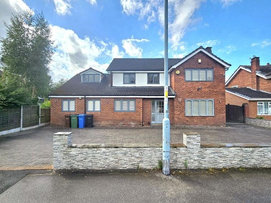 Main image of 5 bedroom Detached House to rent, St. Anns Road North, Heald Green, Greater Manchester, SK8