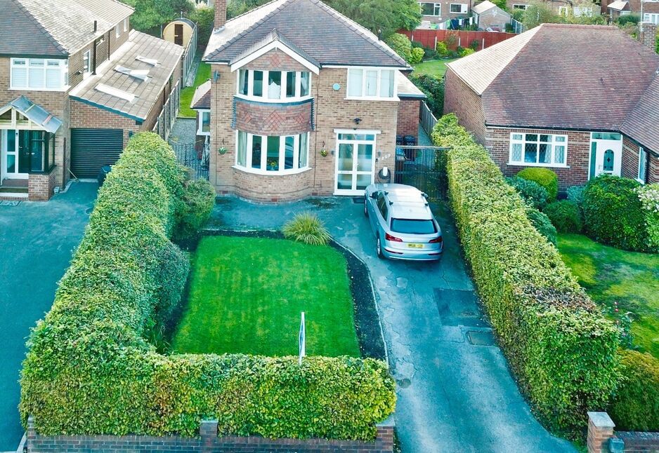 3 bedroom Detached House for sale