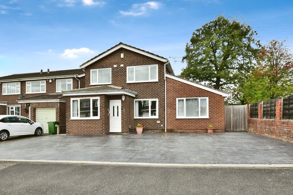 Main image of 4 bedroom Detached House for sale, Roseacre Drive, Heald Green, Greater Manchester, SK8