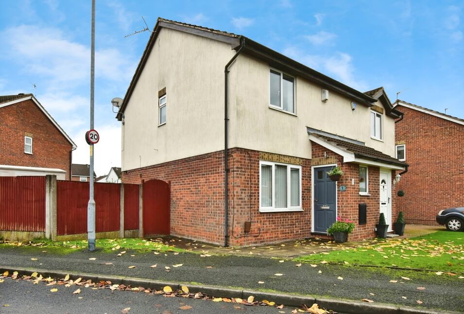 Main image of 3 bedroom Semi Detached House for sale, Uppermill Drive, Manchester, Greater Manchester, M19