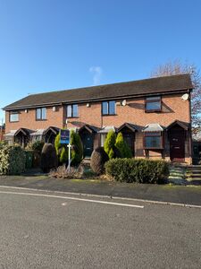 1 bedroom Mid Terrace House for sale