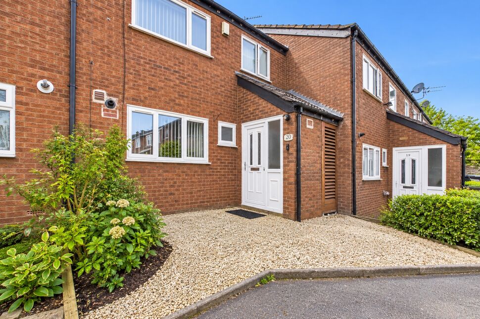 Main image of 3 bedroom Mid Terrace House for sale, Victoria Close, Stockport, Greater Manchester, SK3