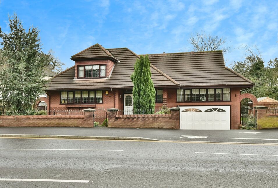 Main image of 3 bedroom Detached House for sale, Broadway, Cheadle, Greater Manchester, SK8