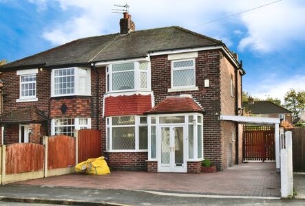 St. Margarets Road, 3 bedroom Semi Detached House for sale, &pound;330,000