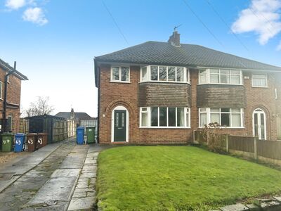 Finney Lane, 3 bedroom Semi Detached House to rent, &pound;1,500 pcm