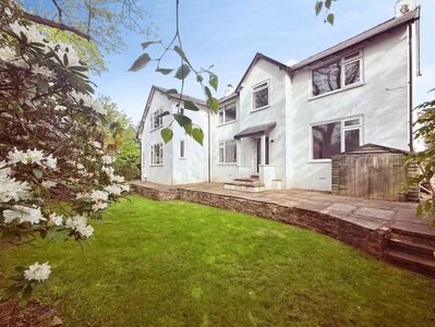 Chester Road, 5 bedroom Detached House for sale, &pound;750,000