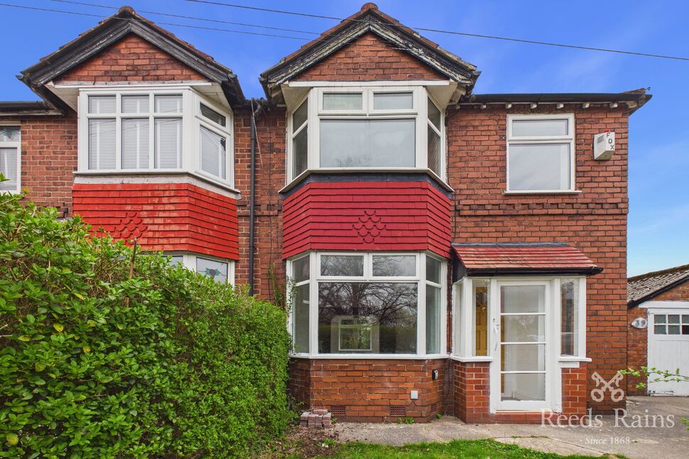 Main image of 3 bedroom House to rent, East Avenue, Heald Green, Greater Manchester, SK8