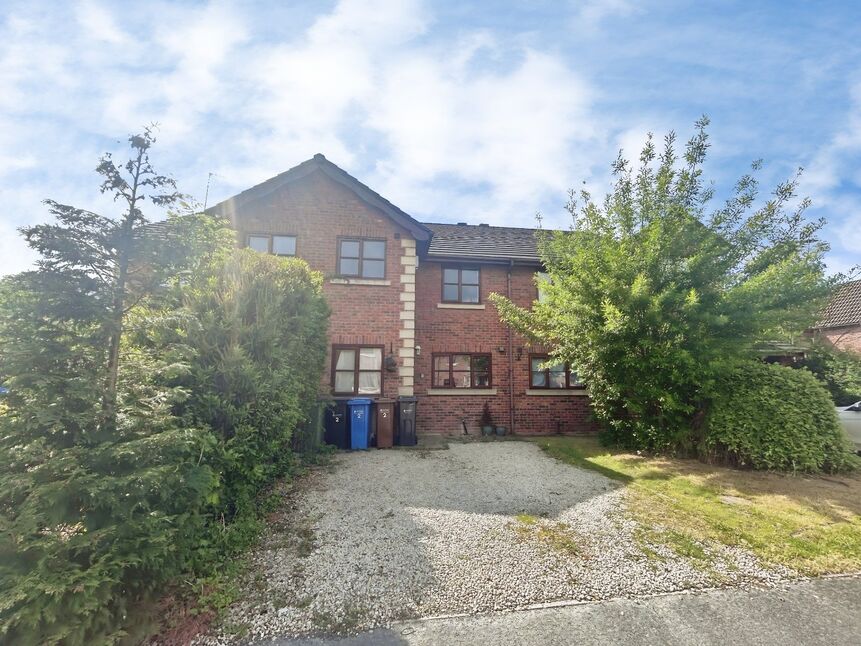 Main image of 3 bedroom House to rent, Rosewood Gardens, Gatley, Greater Manchester, SK8