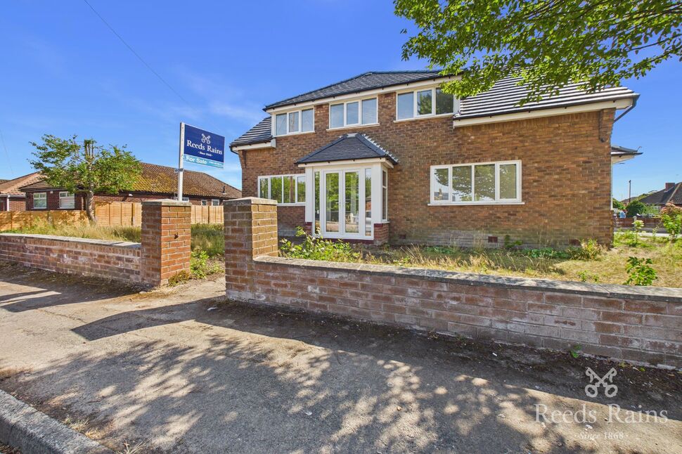 Main image of 4 bedroom Detached House for sale, Greenhythe Road, Heald Green, Greater Manchester, SK8