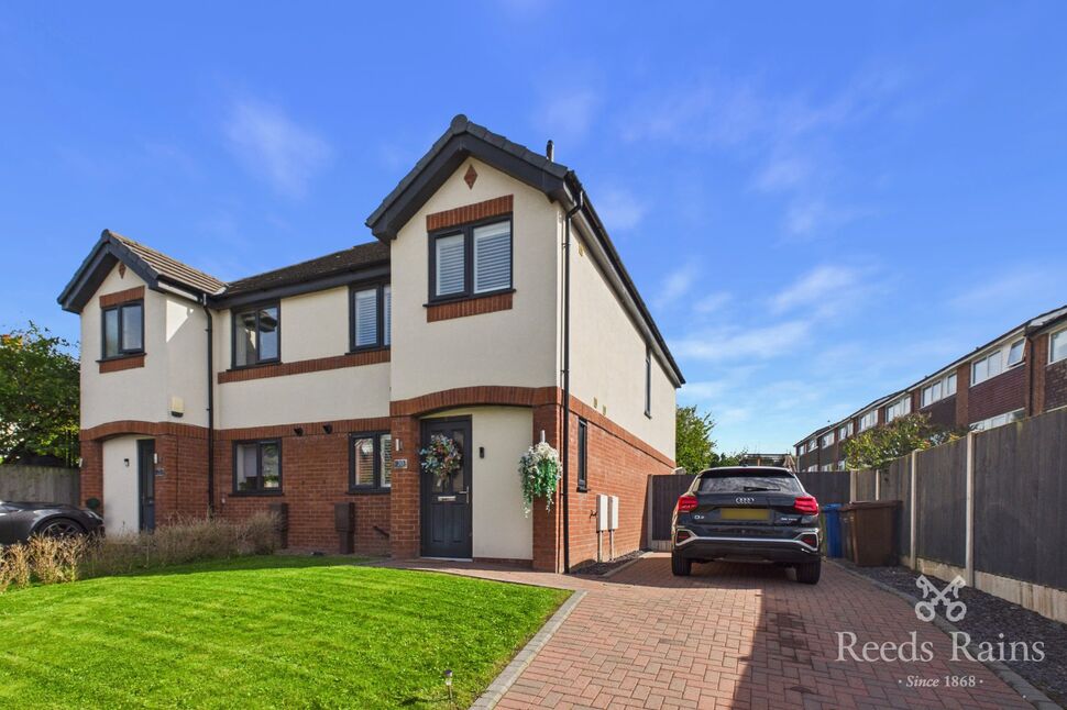 Main image of 3 bedroom Semi Detached House for sale, Knowsley Road, Offerton, Cheshire, SK1