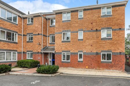 1 bedroom Flat for sale