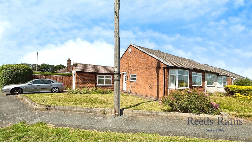 Main image of 2 bedroom Semi Detached Bungalow for sale, Downend Road, Newcastle Upon Tyne, NE5