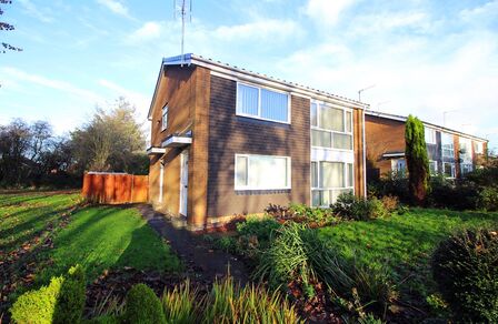 2 bedroom  Flat to rent