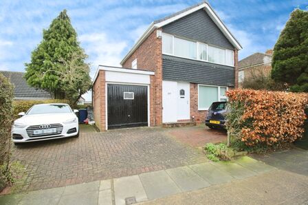 Chapel House Drive, 3 bedroom Detached House for sale, £239,950