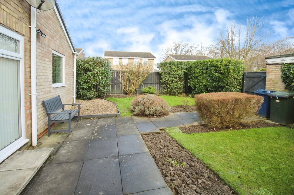 4 bedroom Semi Detached House for sale, Greely Road, Newcastle upon Tyne, NE5 £180,000