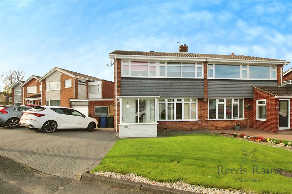 3 bedroom Semi Detached House for sale