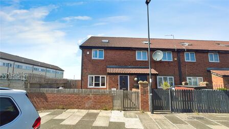 St. Cuthberts Road, 4 bedroom End Terrace House for sale, £215,000