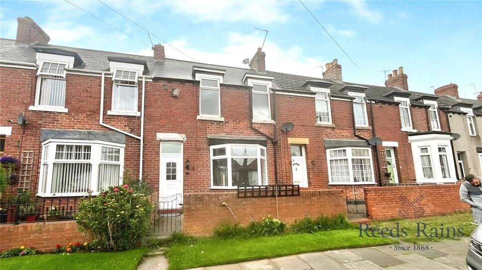 Main image of 3 bedroom Mid Terrace House to rent, Edwin's Avenue South, Newcastle upon Tyne, Tyne and Wear, NE12