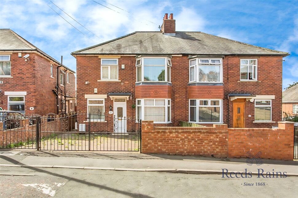 Main image of 2 bedroom Flat to rent, St. James Crescent, Newcastle upon Tyne, Tyne and Wear, NE15