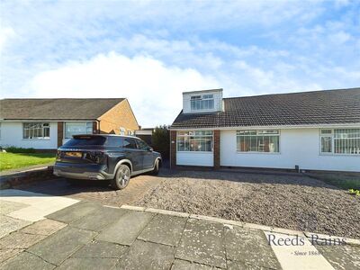 Bracknell Gardens, 3 bedroom Semi Detached Bungalow for sale, &pound;265,000