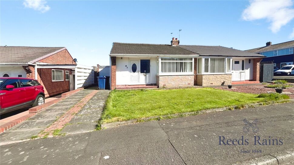 2 bedroom Semi Detached Bungalow for sale