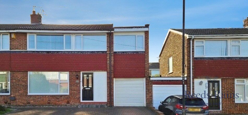 Main image of 4 bedroom Semi Detached House for sale, Dundee Close, Newcastle upon Tyne, Tyne and Wear, NE5