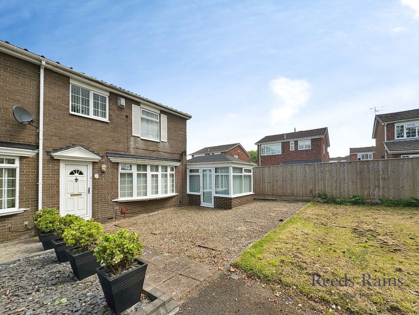 Main image of 3 bedroom End Terrace House for sale, Grosvenor Court, Newcastle upon Tyne, Tyne and Wear, NE5