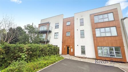 Northside, 2 bedroom Flat to rent, &pound;950 pcm