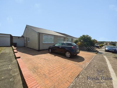3 bedroom Semi Detached Bungalow for sale