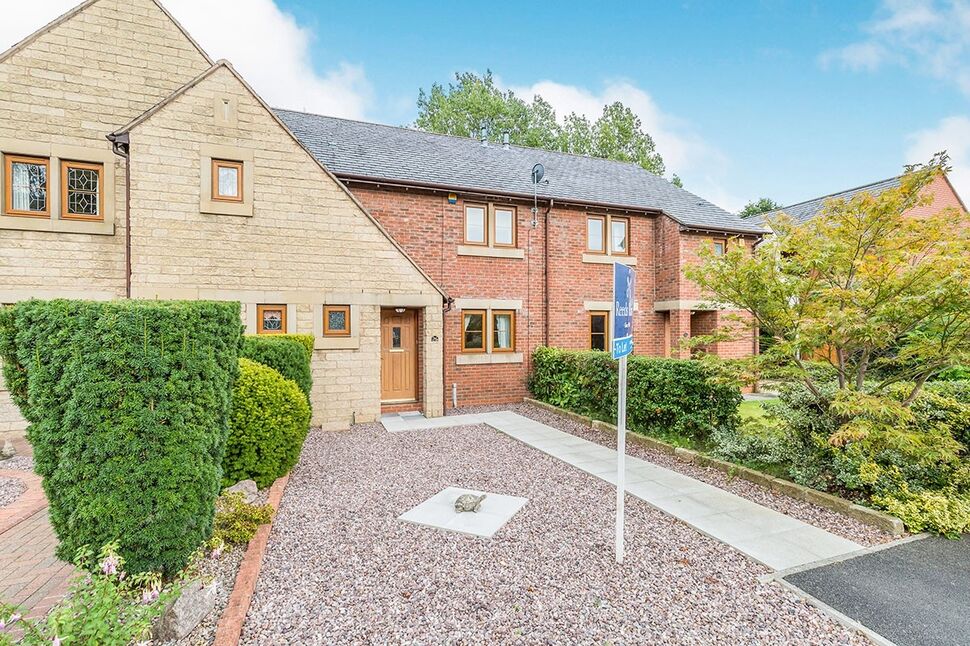 Main image of 3 bedroom Mid Terrace House to rent, Dunham Drive, Whittle-Le-Woods, Lancashire, PR6