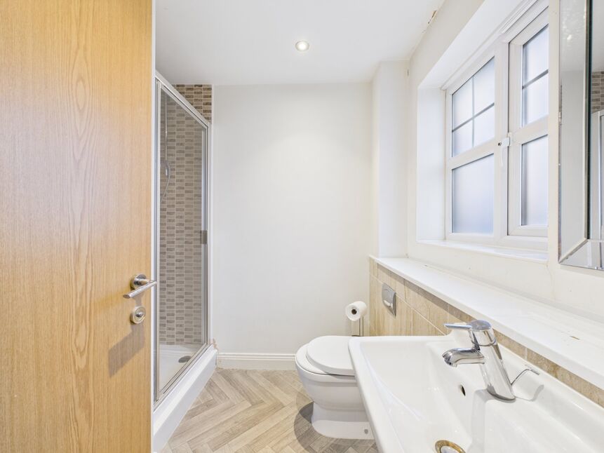 En-Suite Shower Room