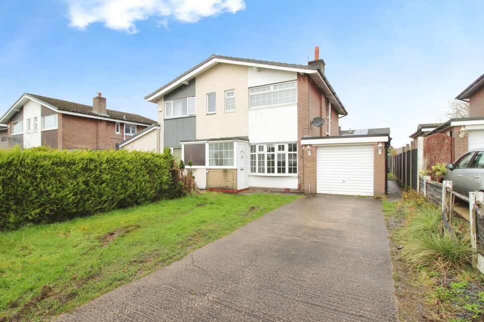 3 bedroom Mid Terrace House for sale, Bury Lane, Withnell, PR6 £190,000