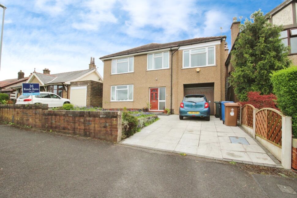 Main image of 4 bedroom Detached House for sale, Sandridge Avenue, Chorley, Lancashire, PR7