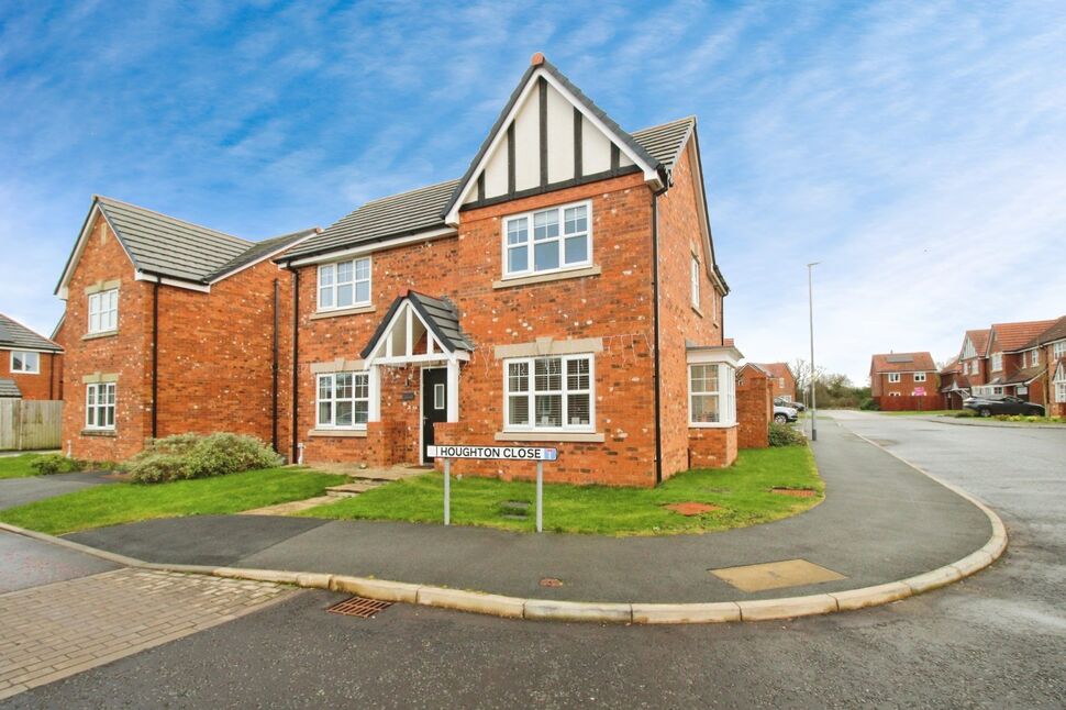 4 bedroom Detached House for sale, Houghton Close, Euxton, PR7 £375,000