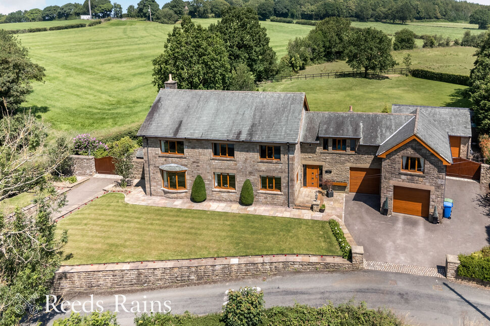 Main image of 6 bedroom Detached House for sale, Windmill Lane, Brindle, Lancashire, PR6