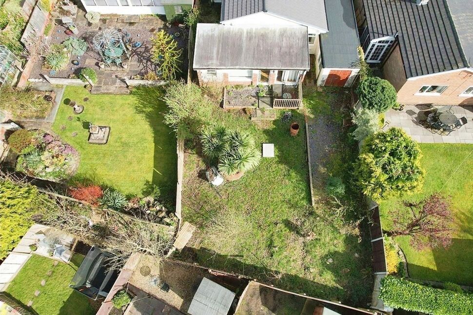 3 bedroom Detached Bungalow for sale, Baytree Road, ClaytonleWoods