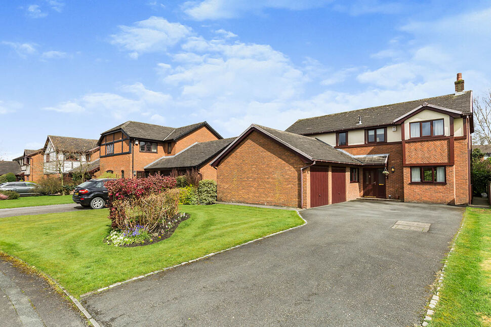 4 bedroom Detached House for sale, The Croft, Euxton, PR7 £450,000