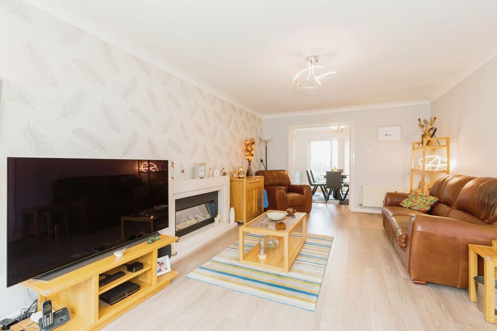 4 bedroom Detached House for sale, Delph Way, WhittleleWoods, PR6 £