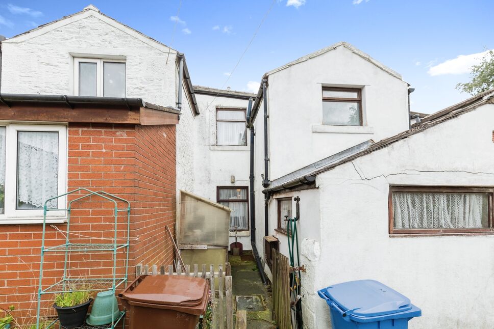 2 bedroom Mid Terrace House for sale, Bury Lane, Withnell, PR6 £160,000