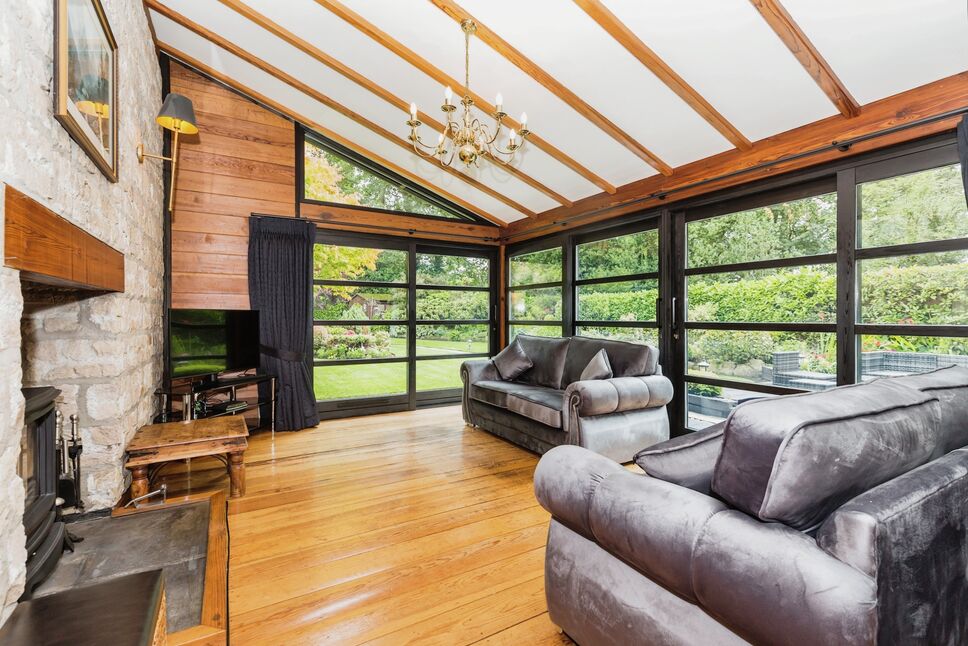 2 bedroom Detached House for sale, Rawlinson Lane, Heath Charnock, PR7