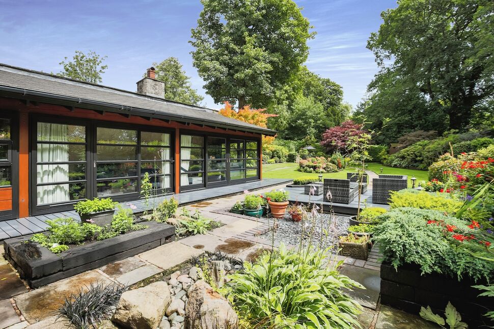 2 bedroom Detached House for sale, Rawlinson Lane, Heath Charnock, PR7