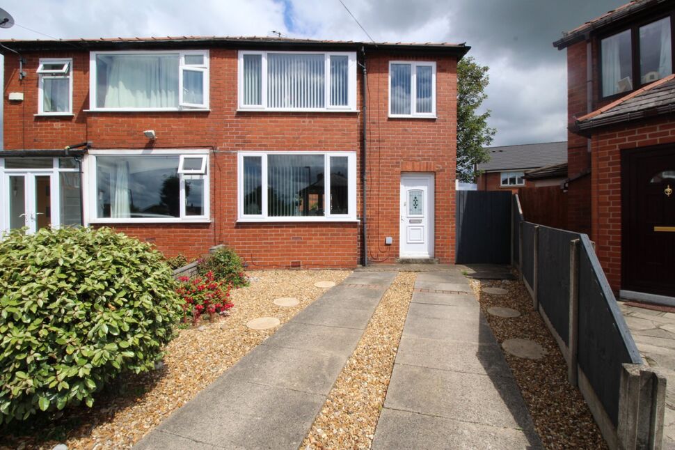 Main image of 3 bedroom Semi Detached House to rent, Pembroke Place, Chorley, Lancashire, PR7