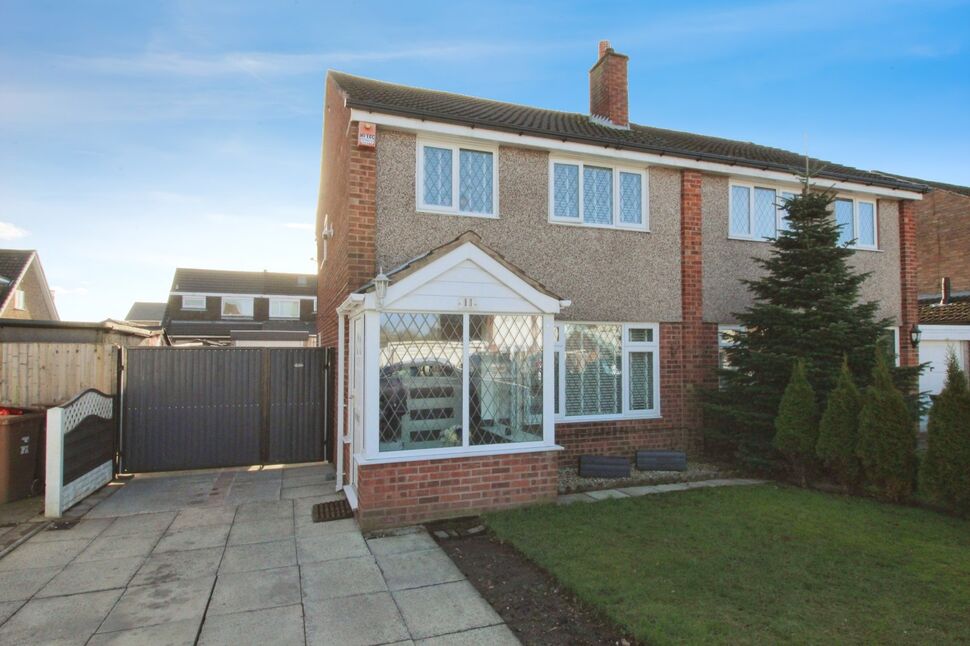 3 bedroom Semi Detached House for sale, Quarry Road, Chorley, PR6 £