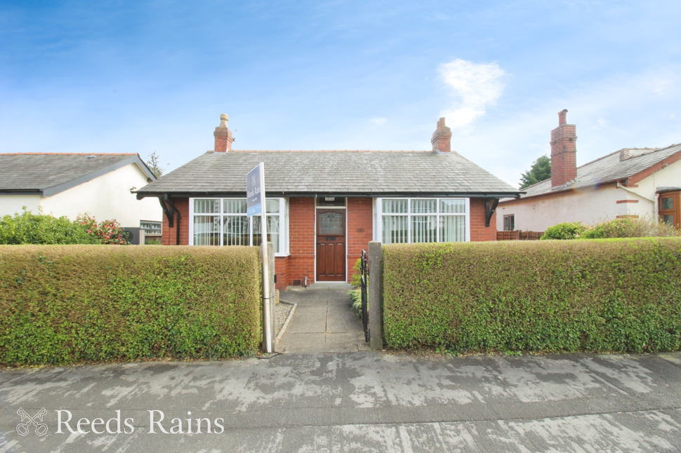 Main image of 2 bedroom Detached Bungalow for sale, Watkin Road, Clayton-le-Woods, Lancashire, PR6