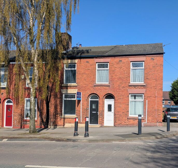 Main image of 2 bedroom Mid Terrace House to rent, Moor Road, Chorley, Lancashire, PR7