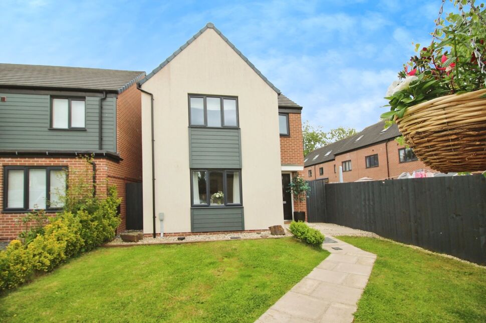 Main image of 3 bedroom Detached House to rent, Lincoln Drive, Buckshaw Village, Lancashire, PR7