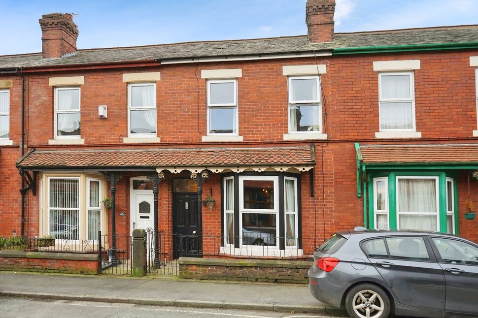 2 bedroom Mid Terrace House for sale, Hamilton Road, Chorley, PR7 £