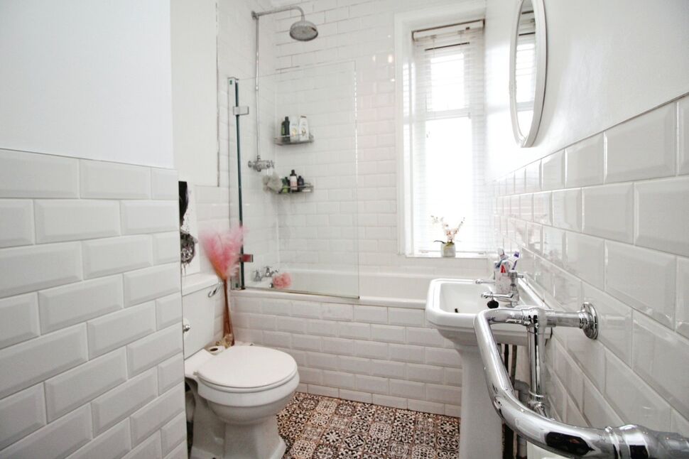 3 bedroom Mid Terrace House for sale, Bury Lane, Withnell, PR6 £190,000