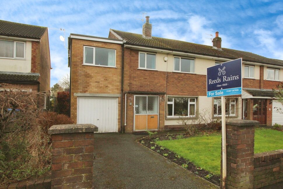 3 bedroom Detached House for sale, Wentworth Drive, Euxton, PR7 £270,000